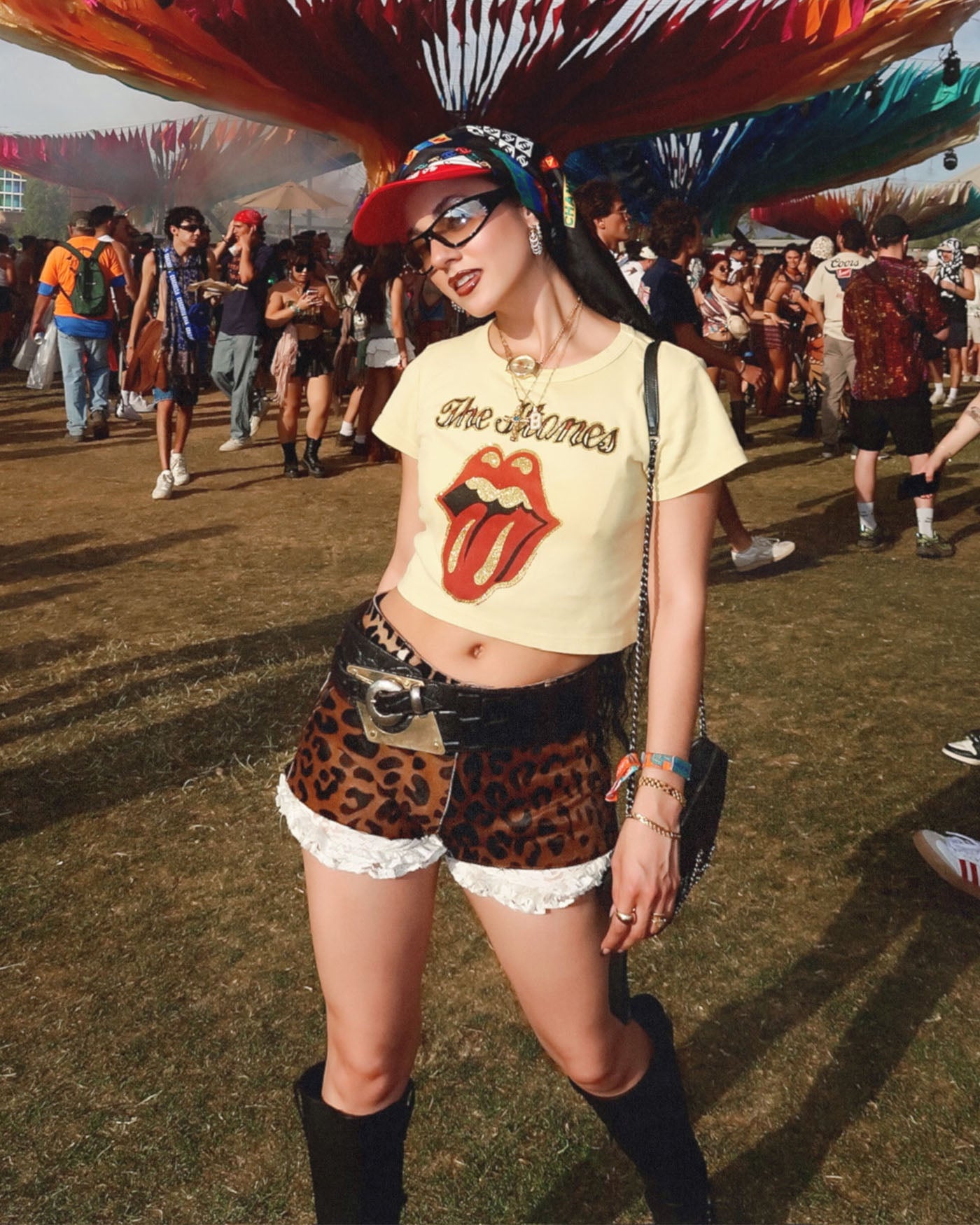 Women's The Rolling Stones Glitter Baby Tee – Junk Food Clothing