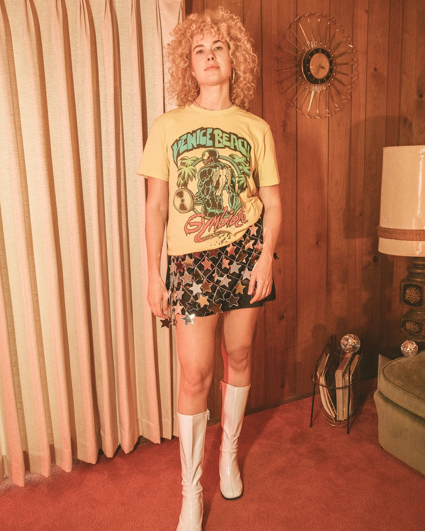 Venice Beach Gymbiote Vintage Tee – Junk Food Clothing