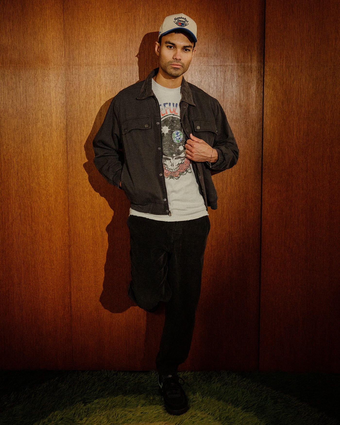 RETRO HOOK COTTON JACKET ブラック Nino - Clasp Detail Contrast Stitch Gabardine Jacket - Black