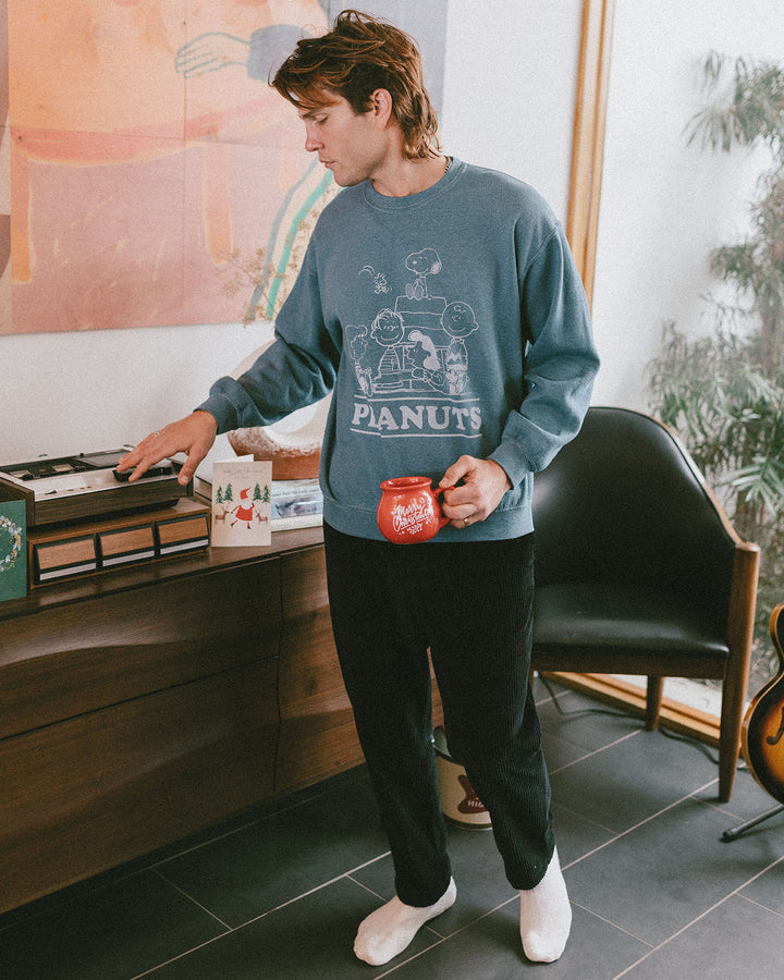 Peanuts The Gang Flea Market Fleece