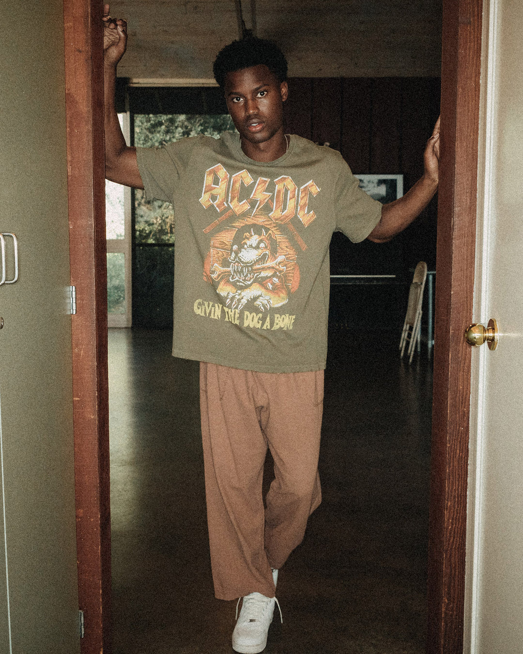 AC/DC Dog Vintage Tee – Junk Food Clothing