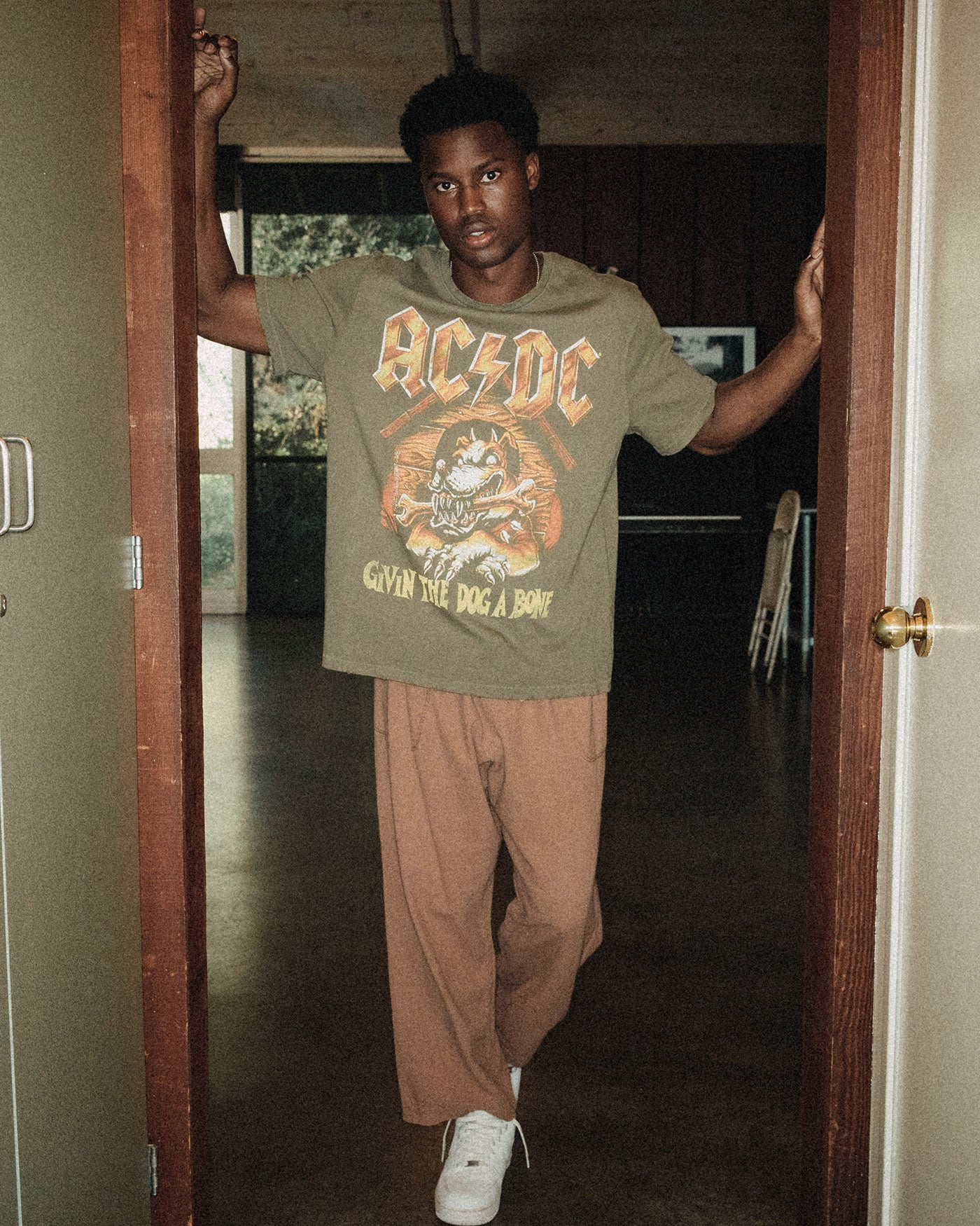 AC/DC Dog Vintage Tee – Junk Food Clothing