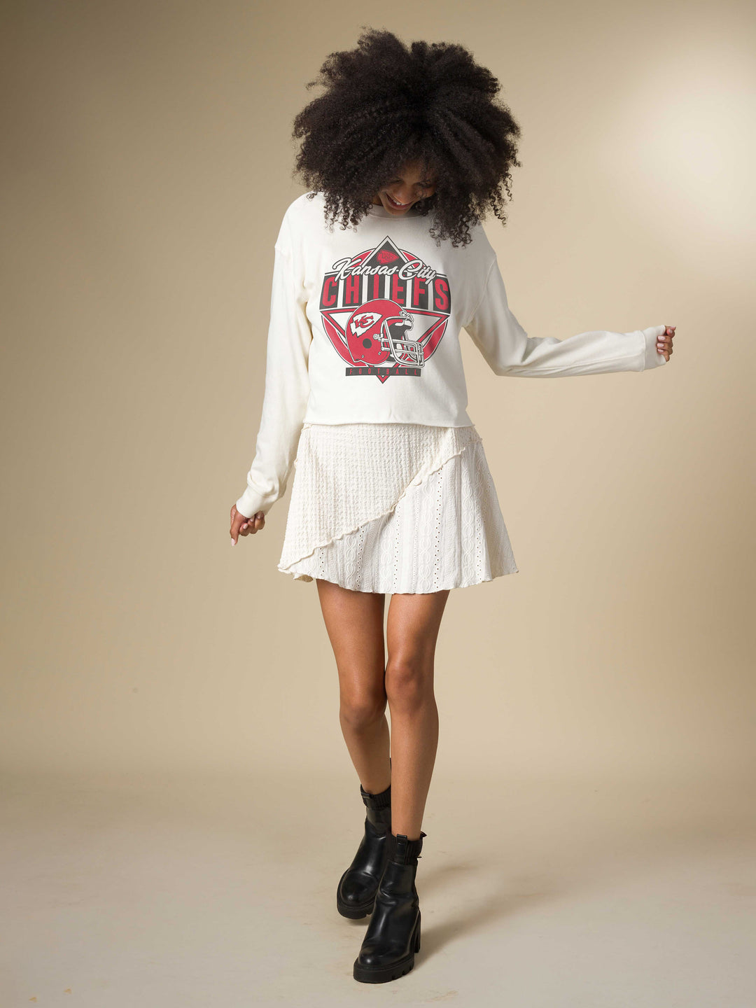 Women's Kansas City Chiefs Helmet Crop Fleece