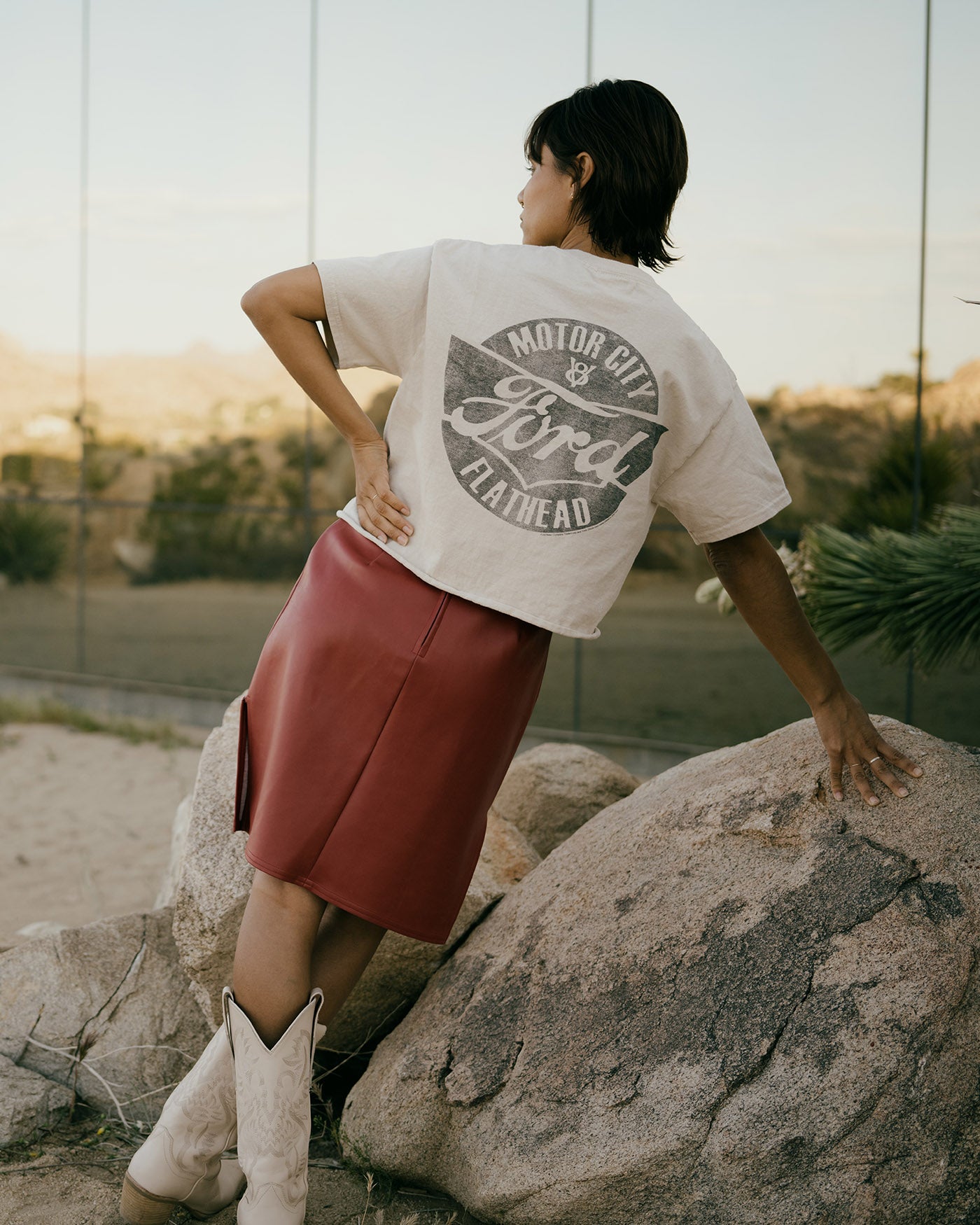 Women's Ford Pocket Flea Market Crop Tee – Junk Food Clothing