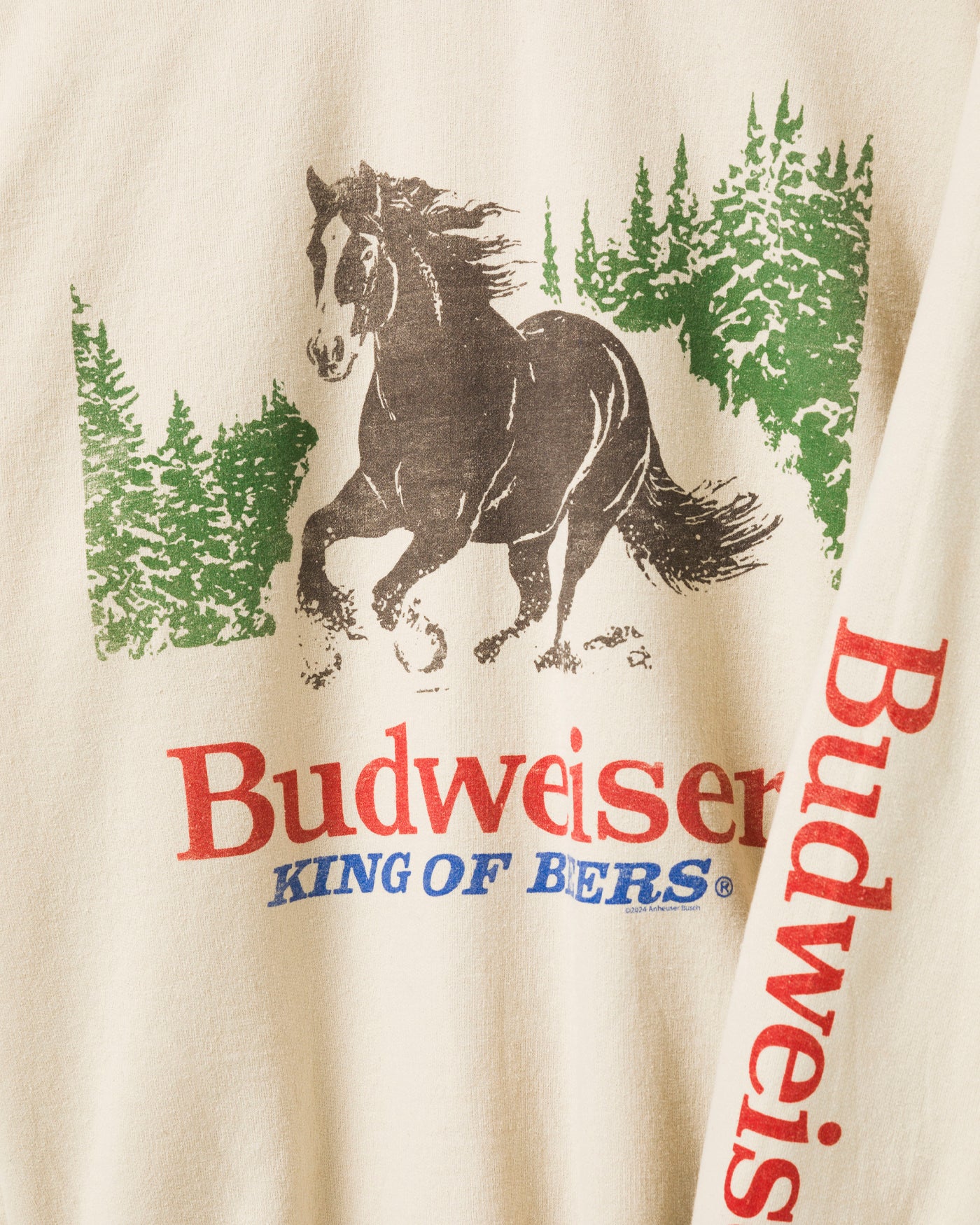 Budweiser Clydesdale King Of Beers Flea Market Fleece – Junk Food
