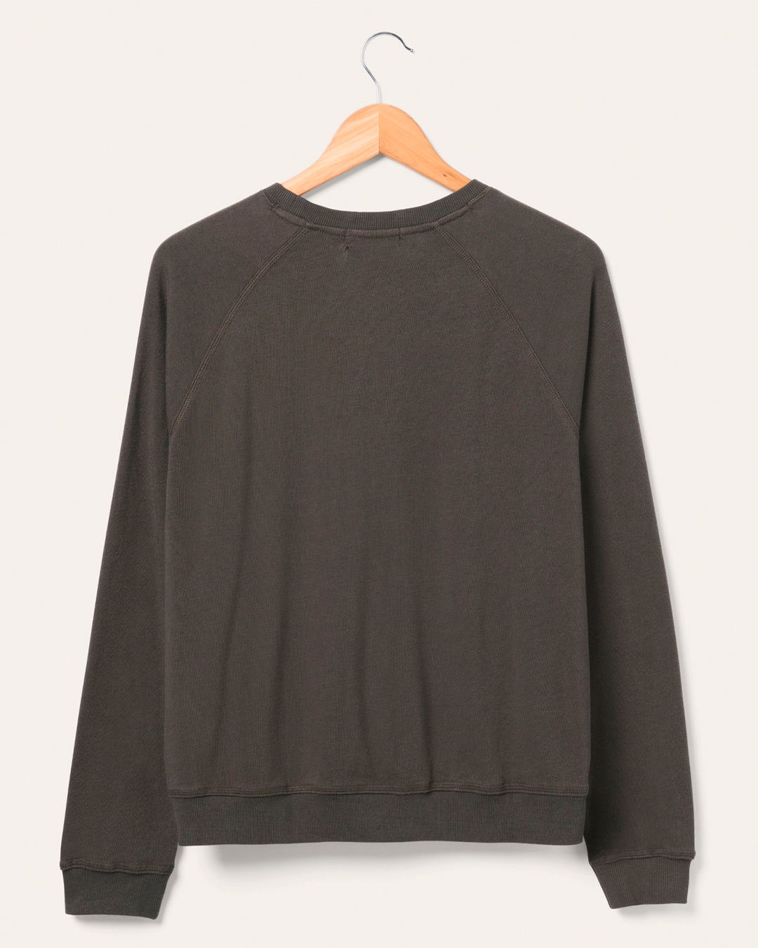 Women's Philadelphia Eagles Flocked Raglan Crew Fleece