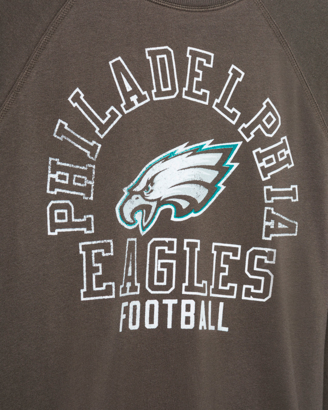 Women's Philadelphia Eagles Flocked Raglan Crew Fleece