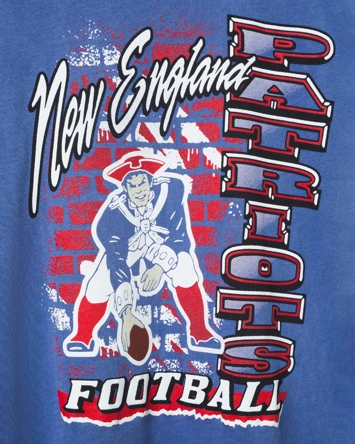 Women's New England Patriots Brick Vintage Tee