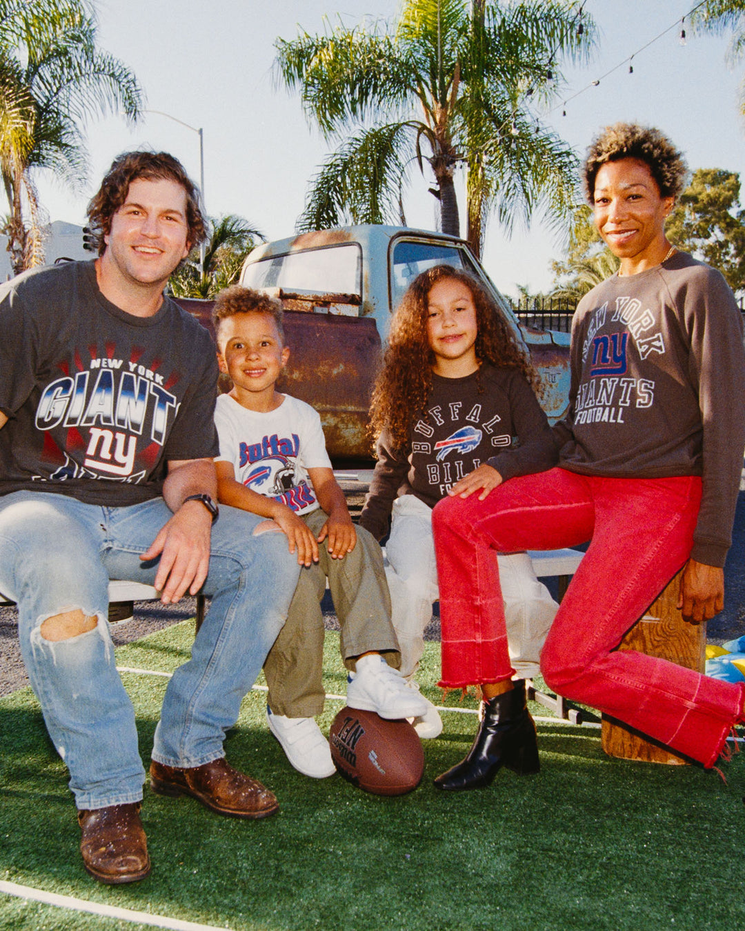 Women's New York Giants Flocked Raglan Crew Fleece