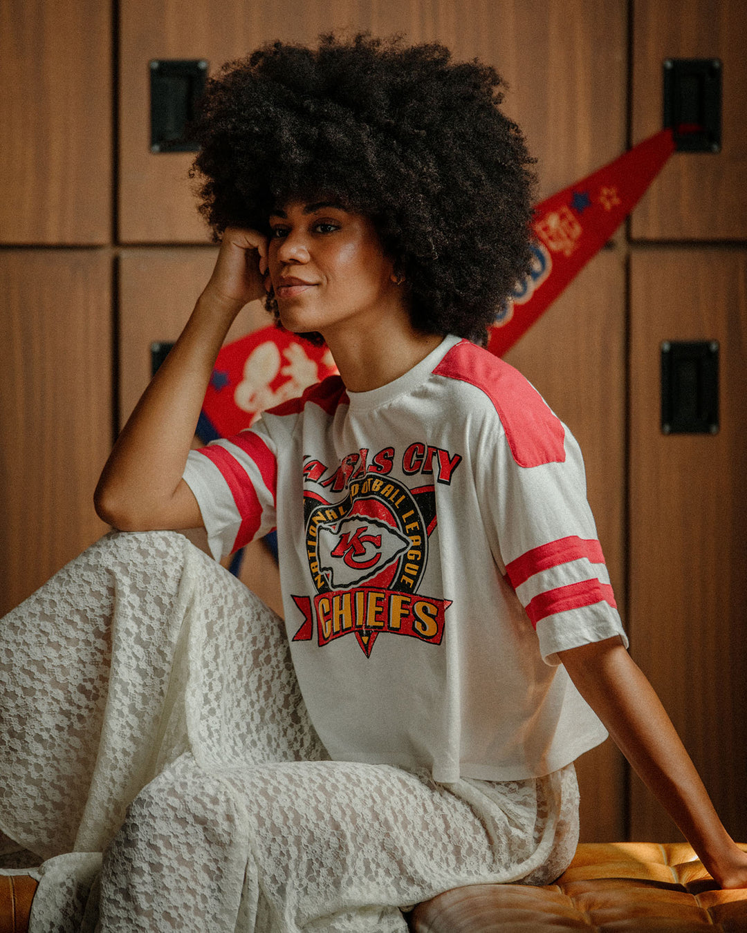 Women's Kansas City Chiefs Striped Crop Tee