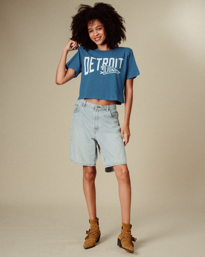 Women's Detroit Lions Dual Threat Mock Neck Crop Tee