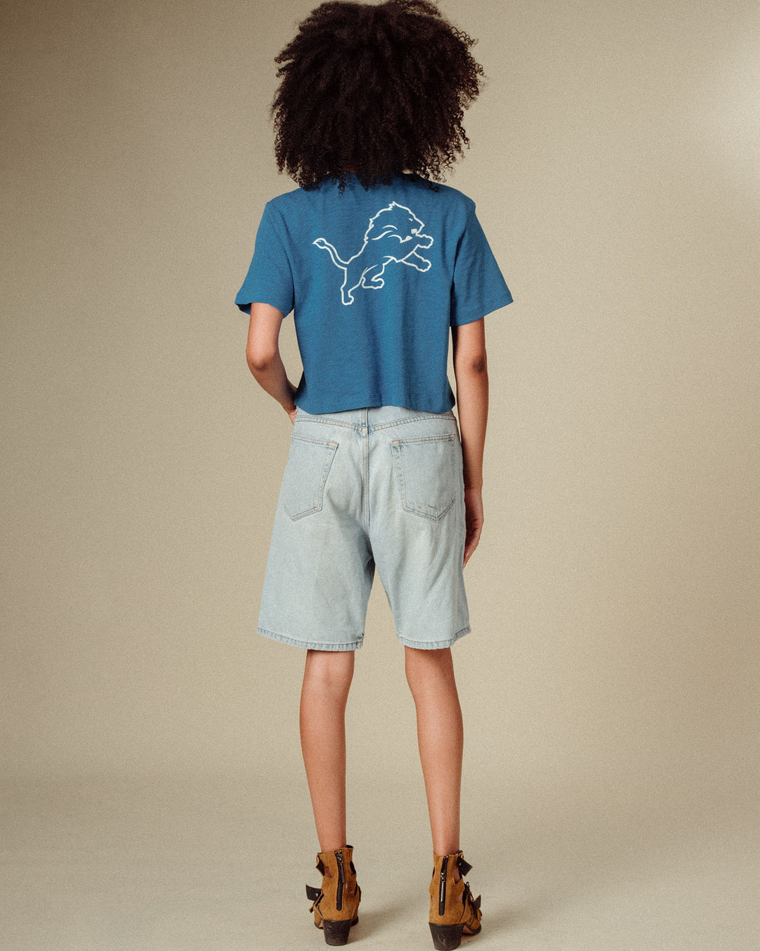 Women's Detroit Lions Dual Threat Mock Neck Crop Tee