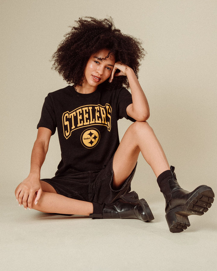 Women's Pittsburgh Steelers Blitz Mock Neck Crop Tee