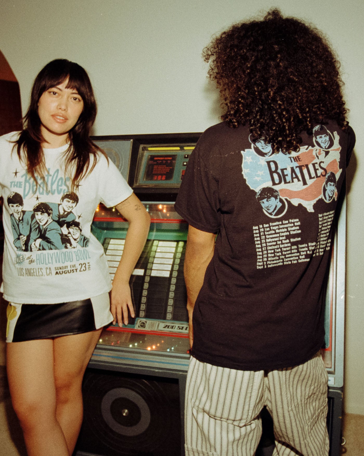 The Beatles First U.S. Tour Flea Market Tee – Junk Food Clothing