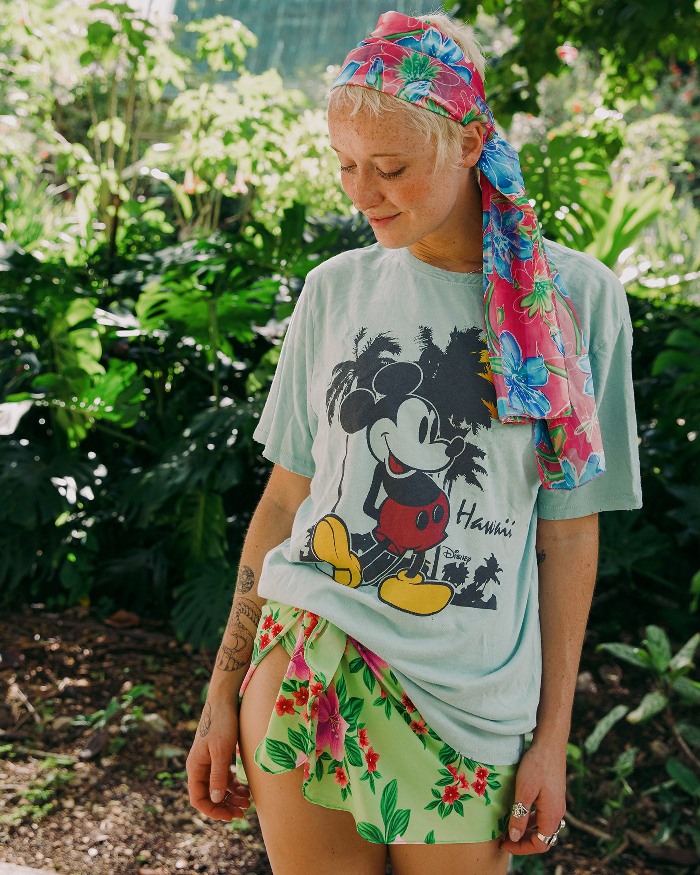 Mickey Hawaii Vintage Tee – Junk Food Clothing