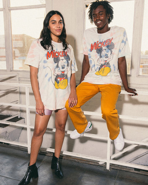Unisex Mickey Sitting Vintage Tee | Junk Food Clothing