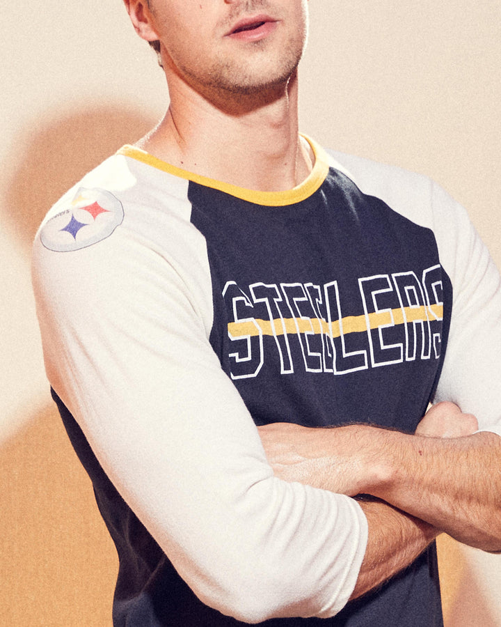 TRUE BLACK / MUSTARD